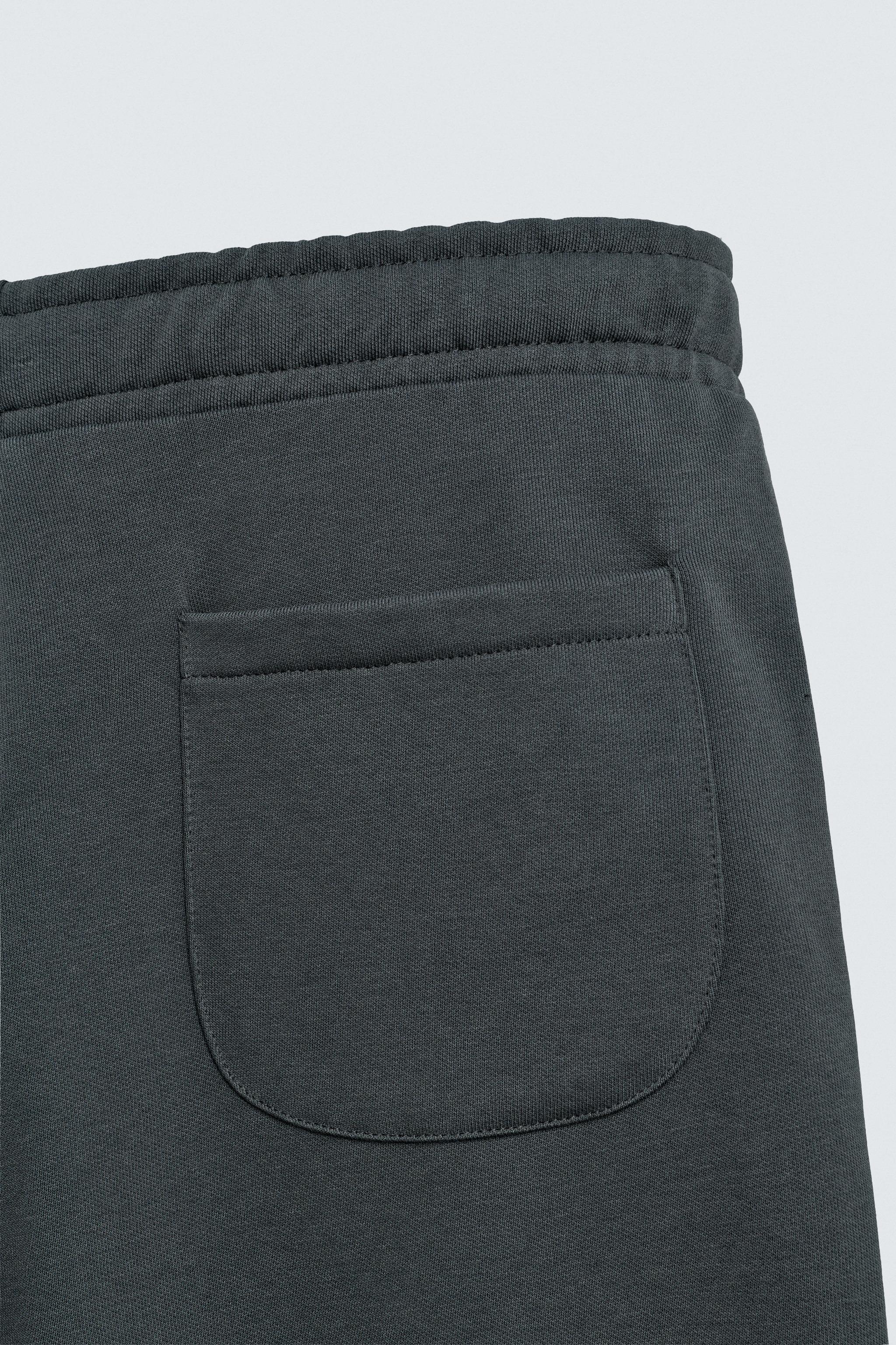 BASIC WIDE FIT JOGGER PANTS