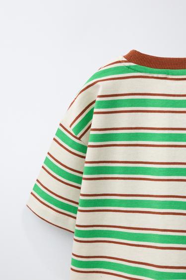 T-SHIRT À RAYURES ET LOGO BRODÉ - Écru / Vert de Zara - Image 3