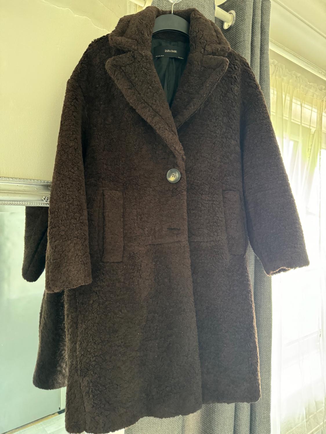FAUX FUR COAT