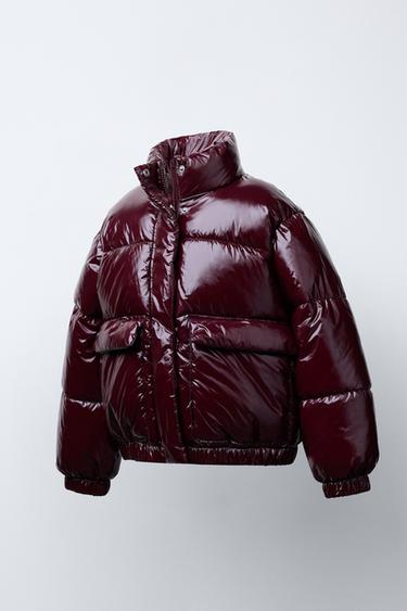 VESTE REMBOURRÉE FINITION BRILLANTE - Grenat de Zara - Image 1