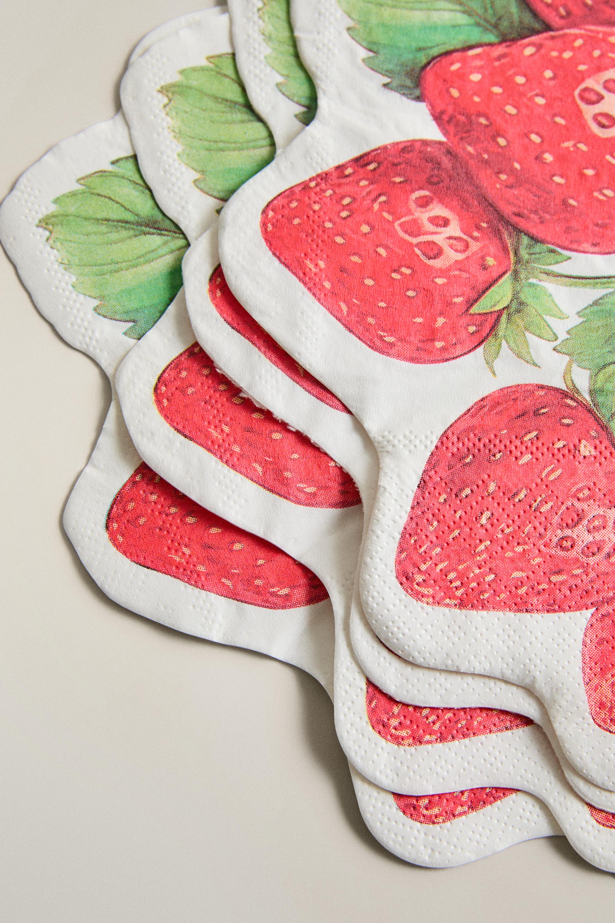 STRAWBERRY PRINT PAPER NAPKINS (PACK OF 20)
