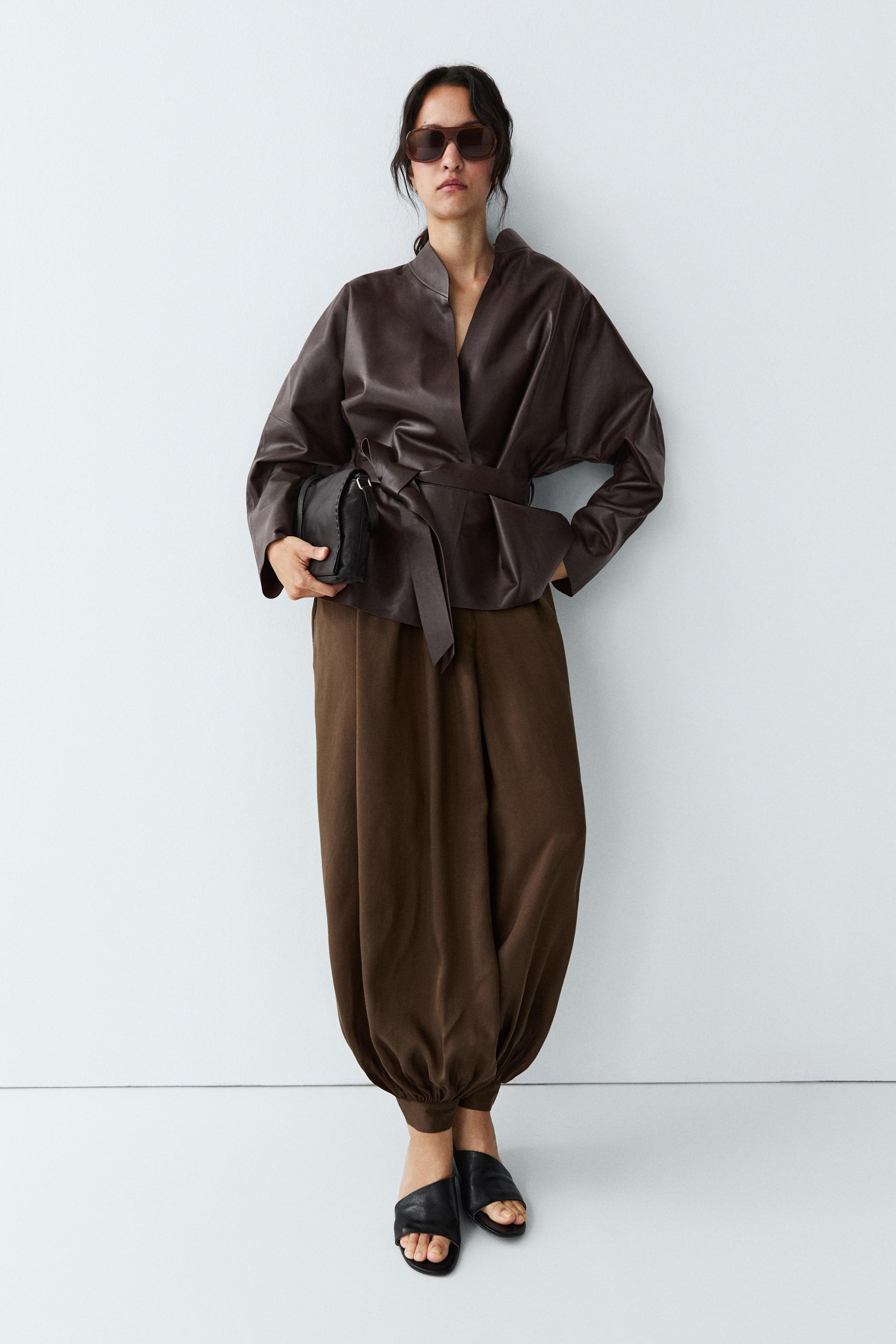 Veste croisée à nouer en cuir nappa