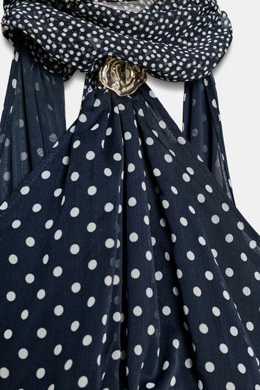 ROBE MI-LONGUE HALTER À POIS - Bleu marine / Blanc de Zara - Image 8