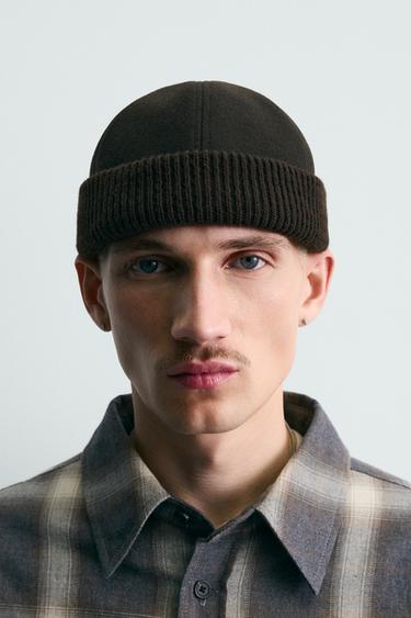 GORRO CORTO COMBINADO FRANELA - Marrón de Zara - Imagen 0