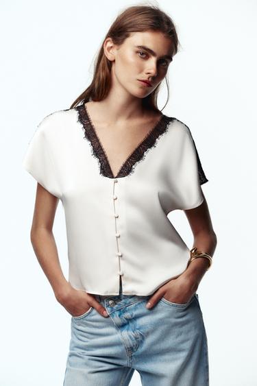 SATIJNBAKKENDE BLOUSE MET KANTEN RAND - Ecru van Zara