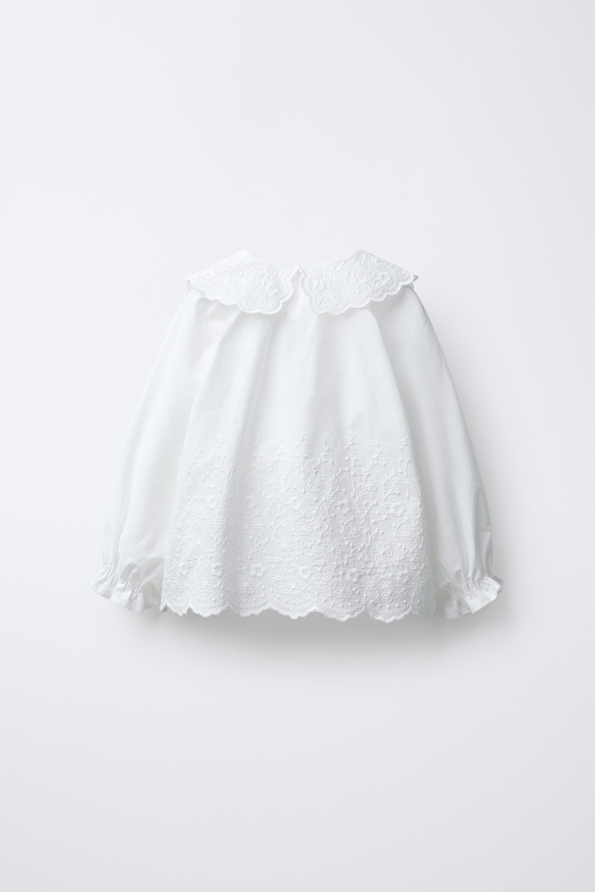 CHEMISE ROMANTIQUE BRODÉE