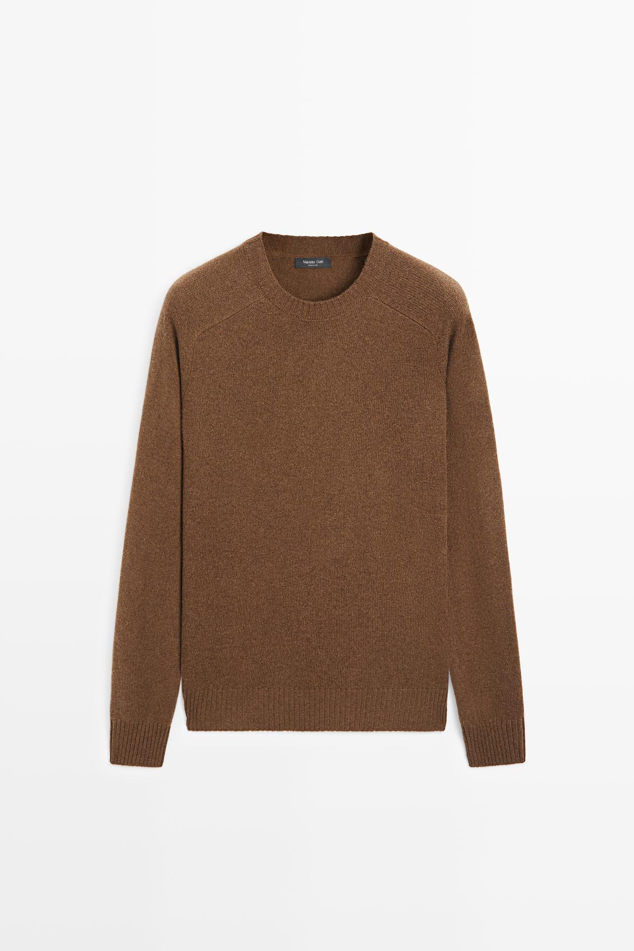 Wool-blend knit sweater with round neck — 782