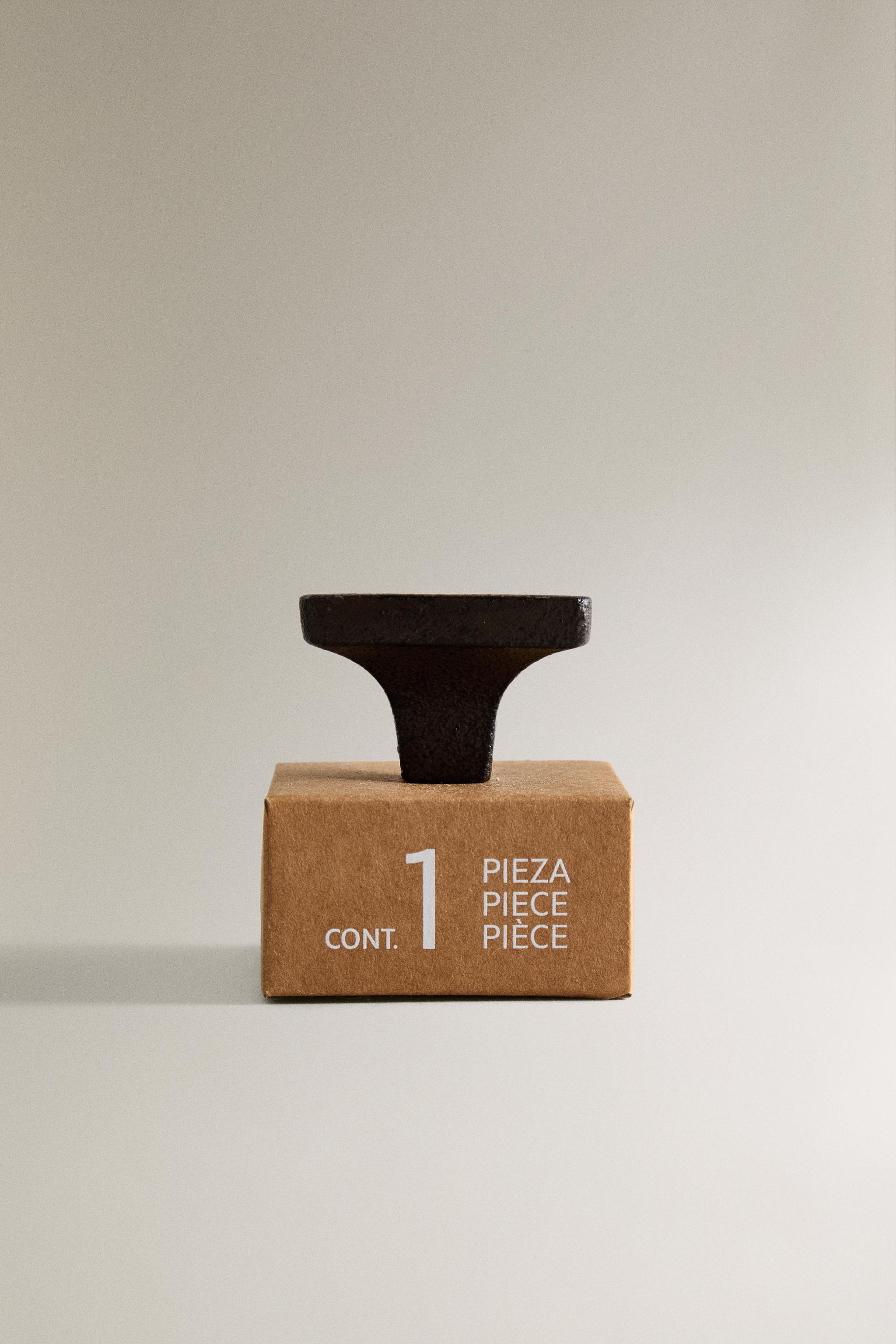 IRON HOOKS