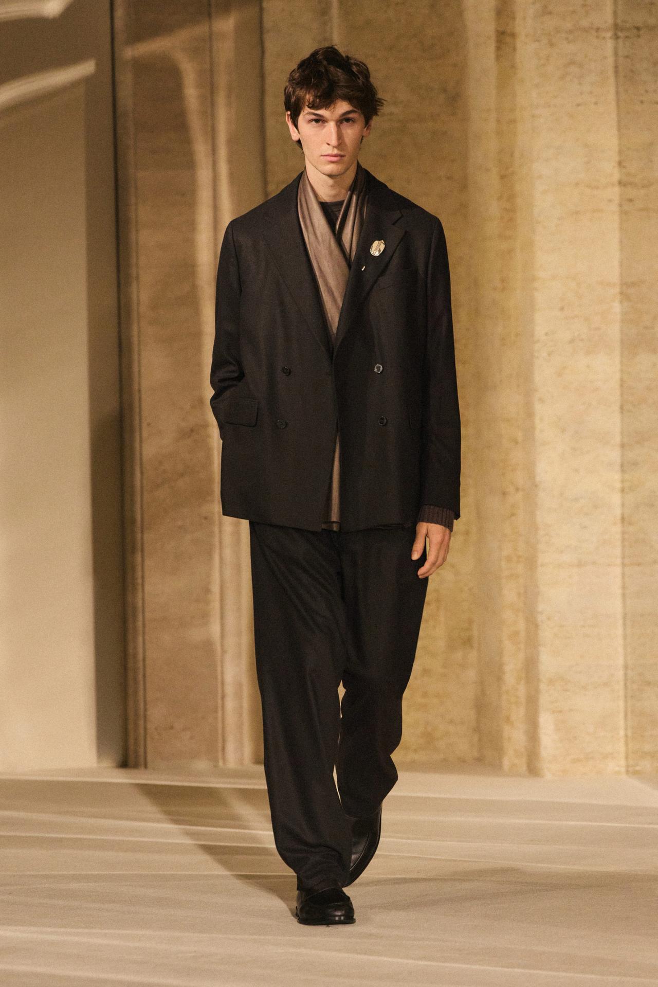 Wool blend darted suit pants - LIMITED EDITION — Dark brown