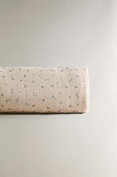 CHILDREN'S TULIP BATH TOWEL - Light pink by Zara - Image 2