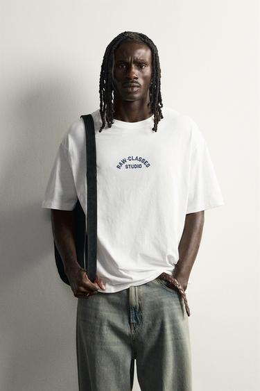 RELAXED FIT GRAPHIC T-SHIRT - White by Zara