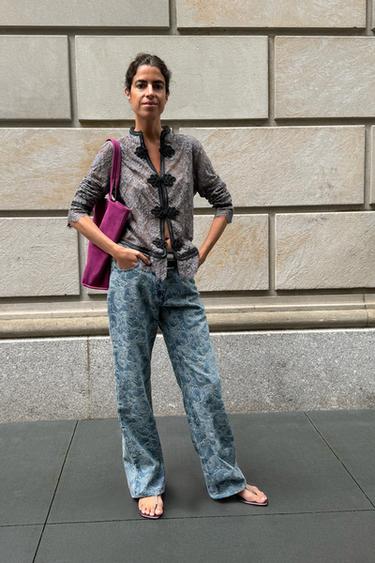 ZW COLLECTION HIGH-WAIST JACQUARD FLARE JEANS - Blue by Zara