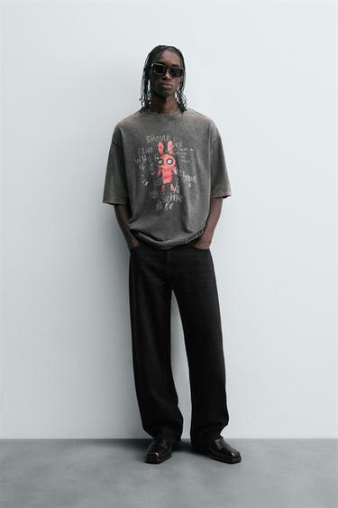 CAMISETA LAVADA COM ESTAMPAS - Preto da Zara - Imagem 0