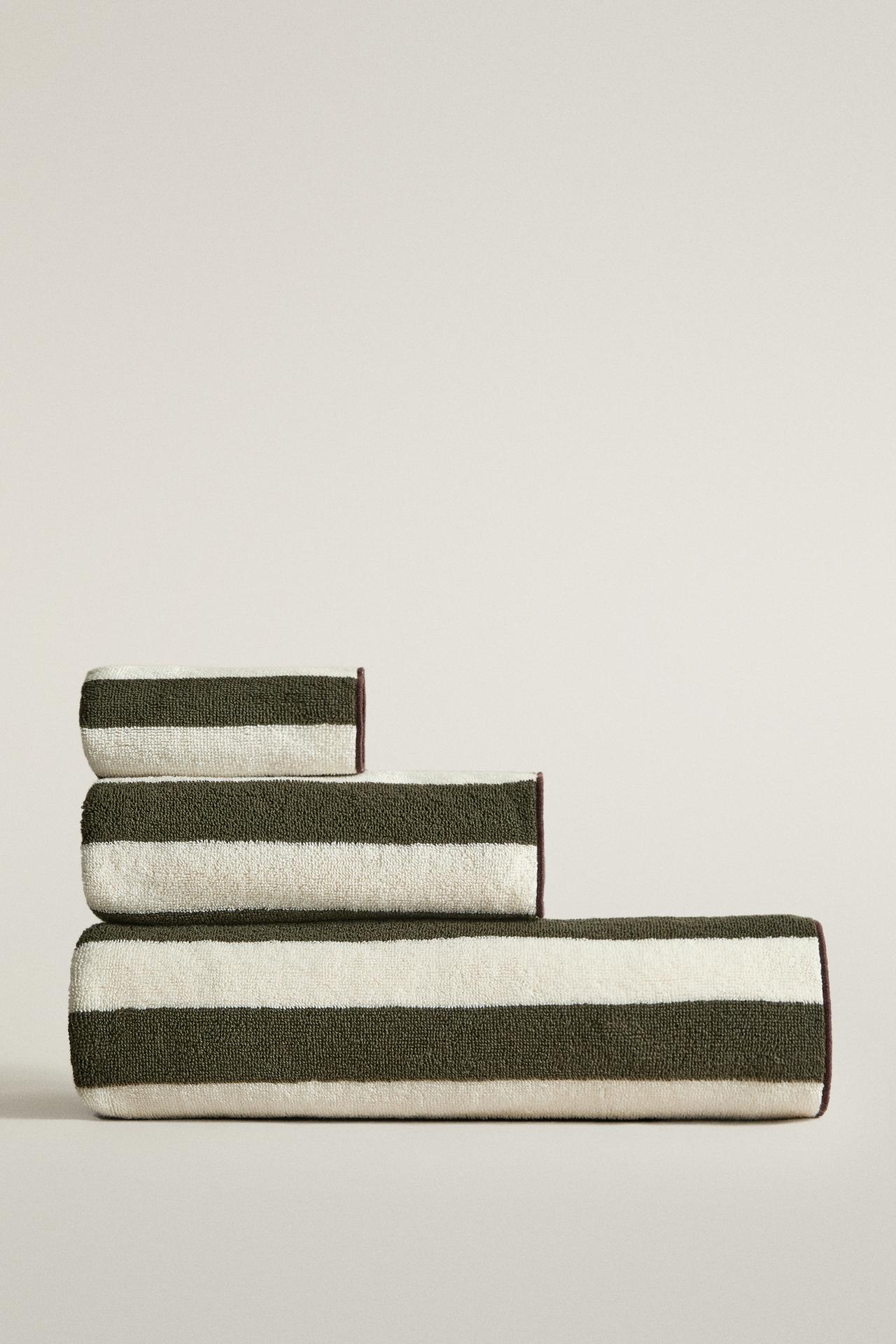 Striped Cotton Bath Towel With Overlock — Dark green