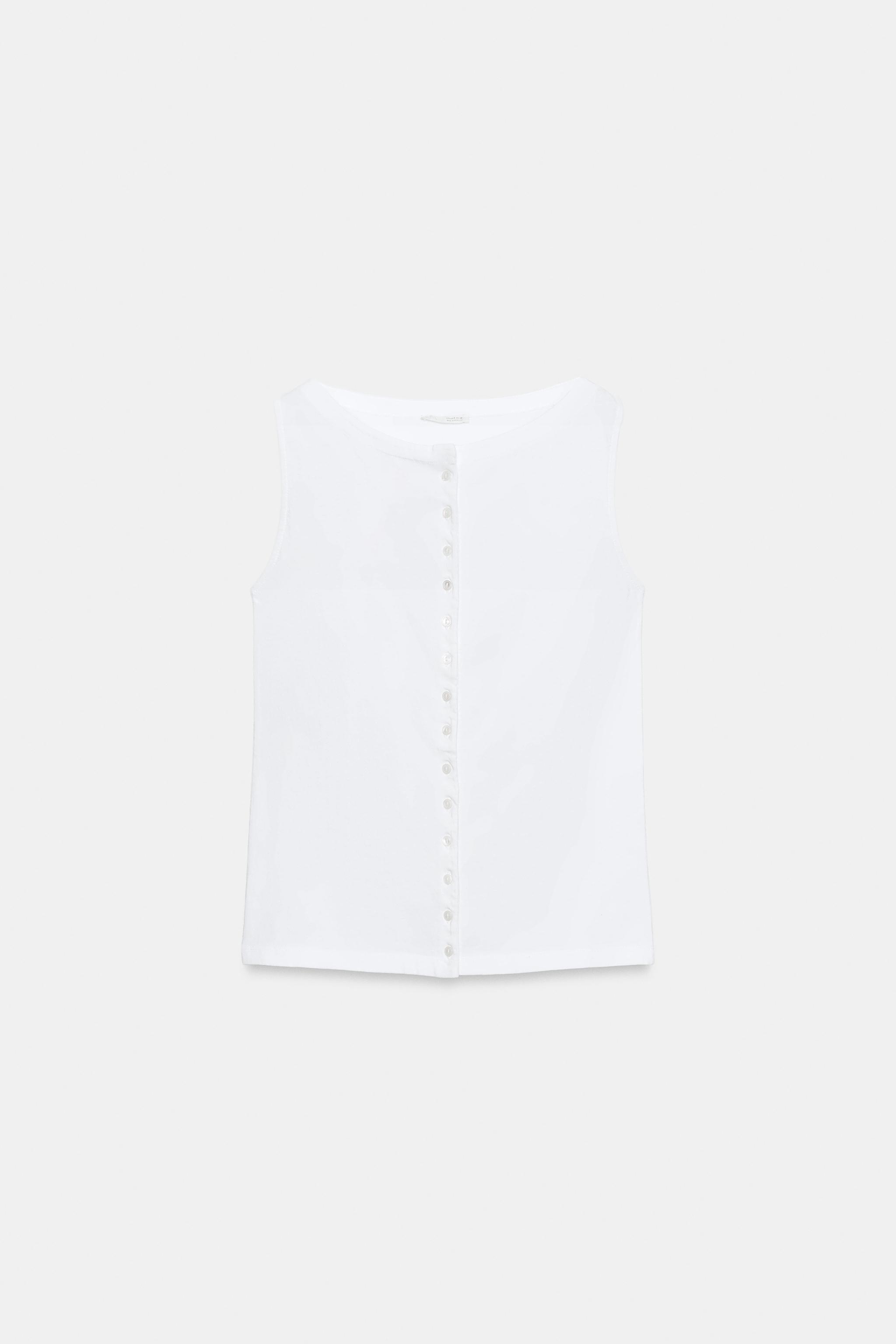BUTTONED SLEEVELESS TOP