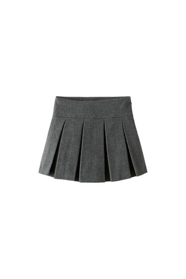 BOX PLEAT BERMUDA SKORT