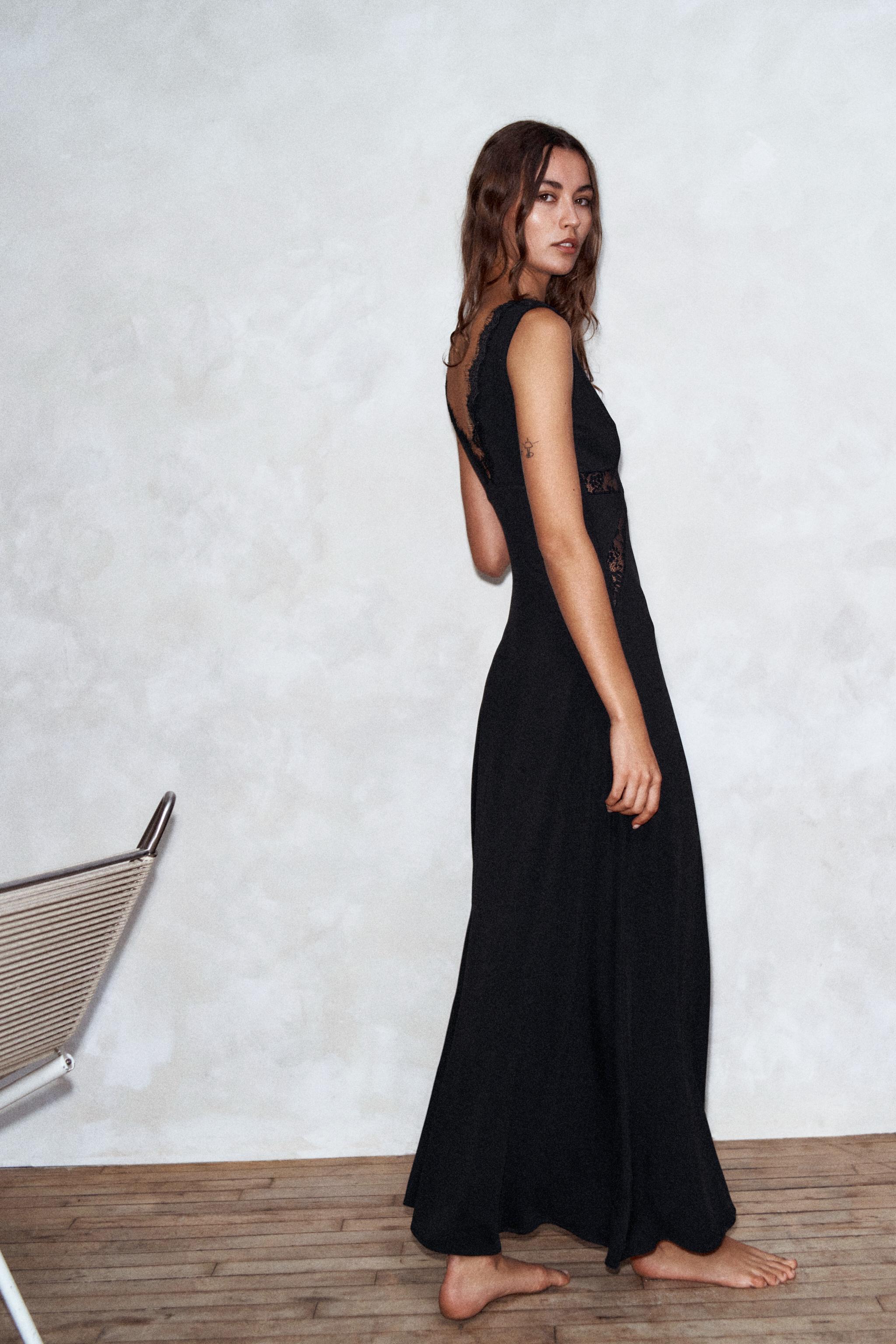 ROBE LONGUE BRETTELLES COMBINÉE