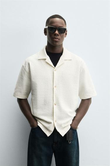 CAMISA SEERSUCKER CONFORT - Crudo de Zara