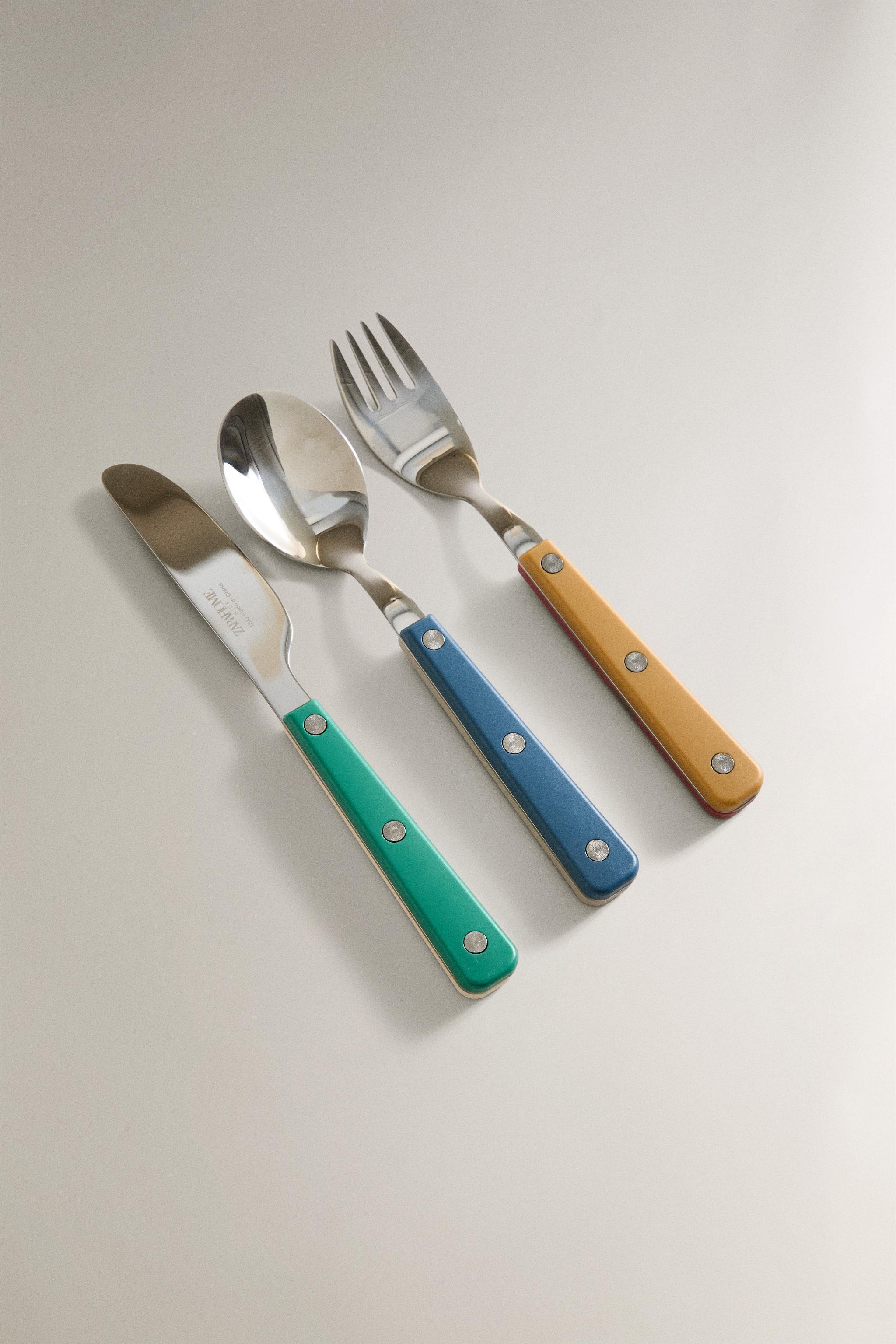 Zara KIDS' COLORED FLATWARE SET — фото 2