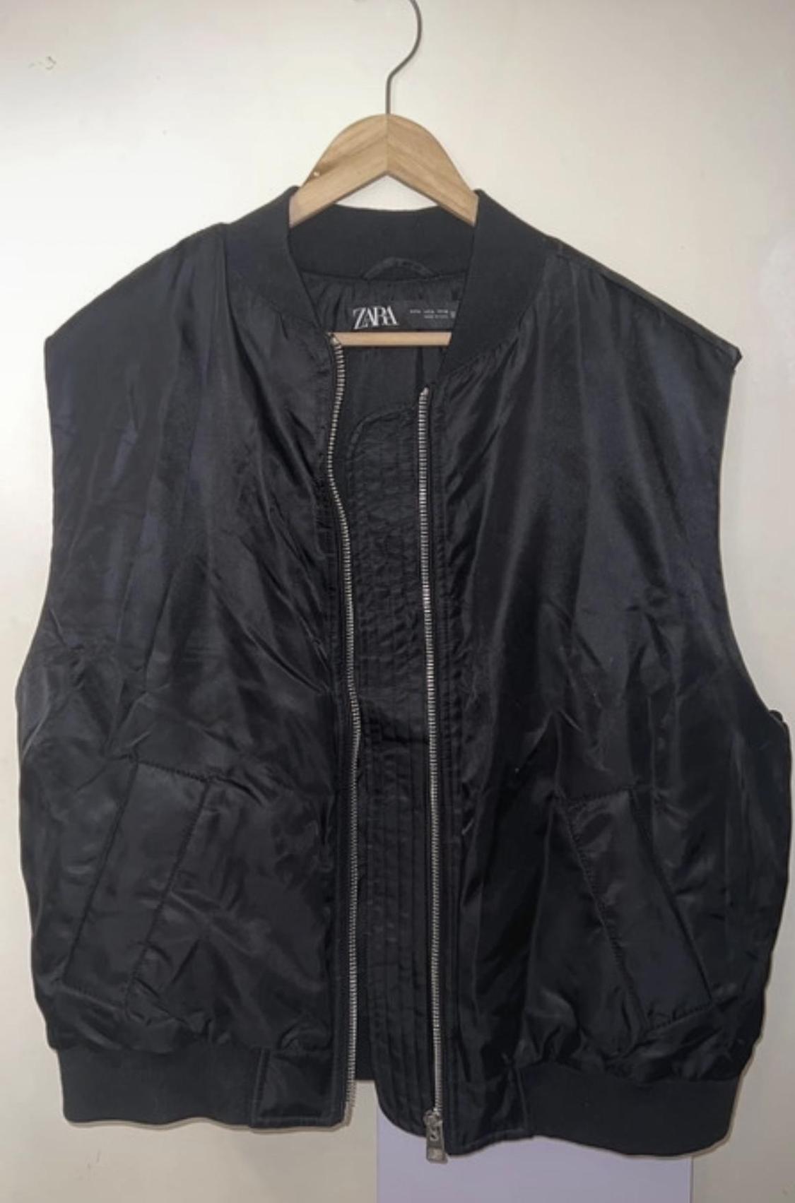 WATER AND WIND PROTECTION BOMBER GILET