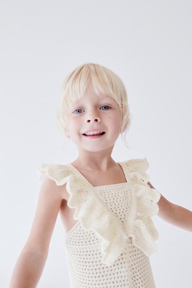 PETO PUNTO CROCHET VOLANTES - Crudo claro de Zara