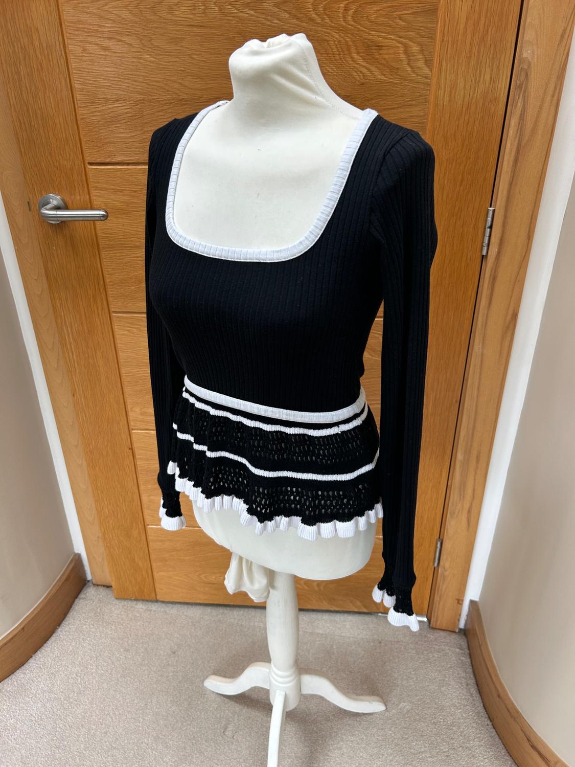 ZARA BLACK  WHITE RIBBED TOP - Image 2