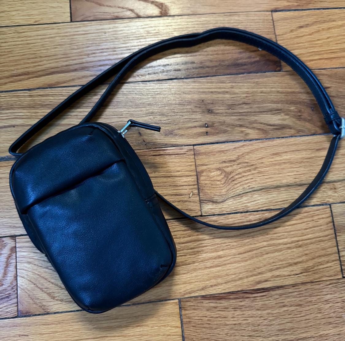 MINI FLAP CROSSBODY BAG - Image 4