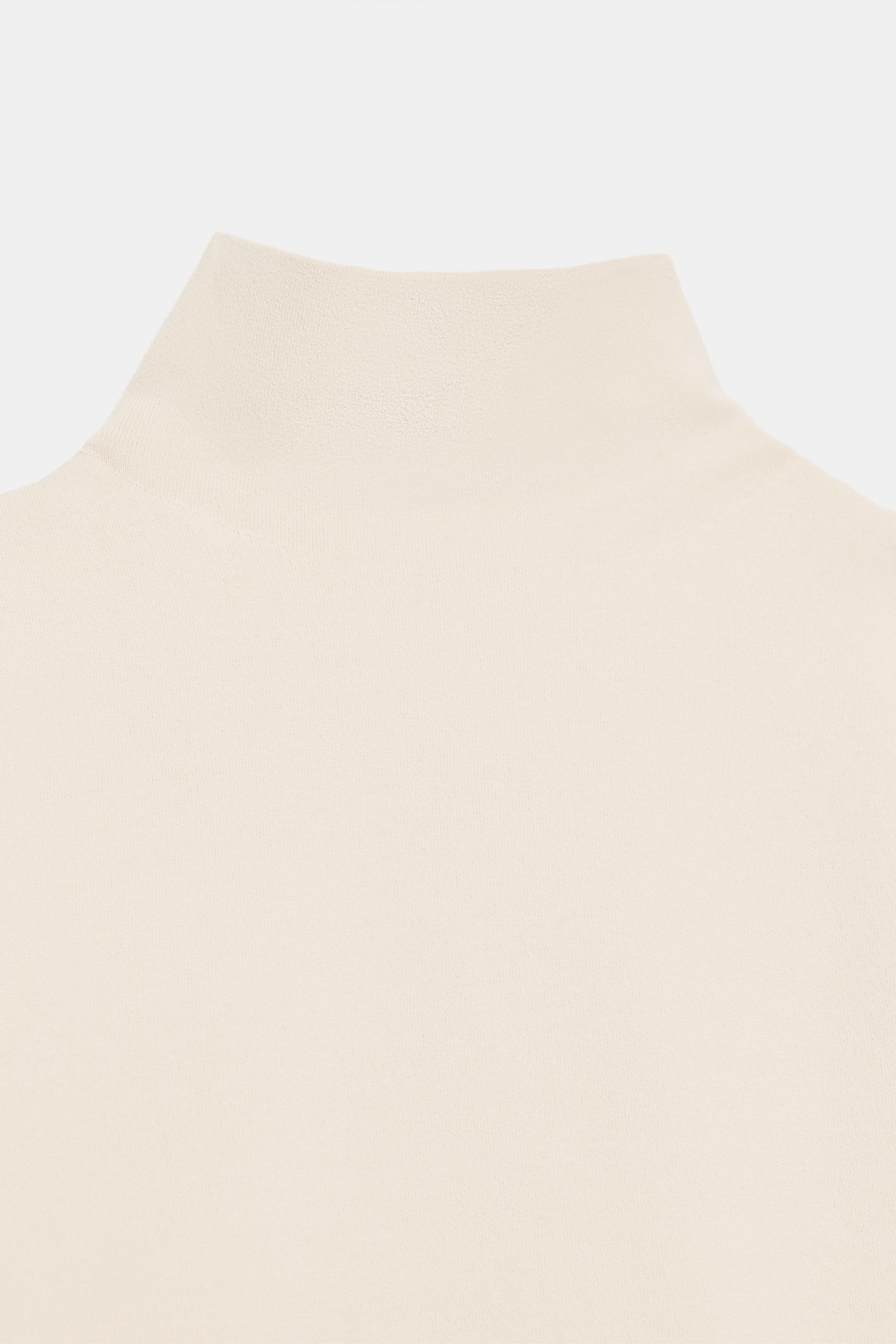 MOCK-NECK KNIT TOP