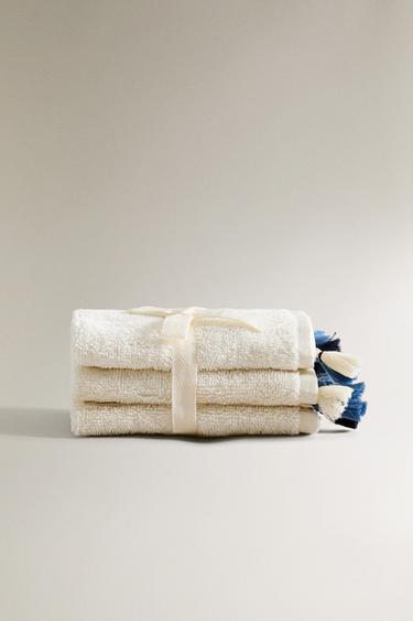 PACK OF HAND TOWELS WITH TASSELS (PACK OF 3) - Blues by Zara - Image 1