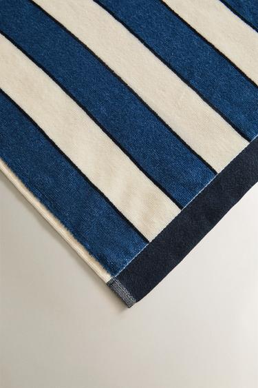 SERVIETTE DE PLAGE RAYURES VELOURS - Bleu moyen de Zara - Image 2