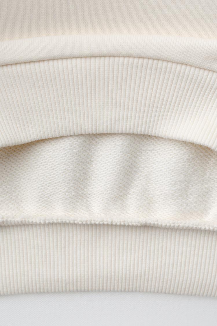 Buzo de cuello alto 4