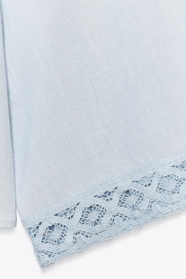CHEMISE COURTE EN DENTELLE - Bleu ciel de Zara - Image 4