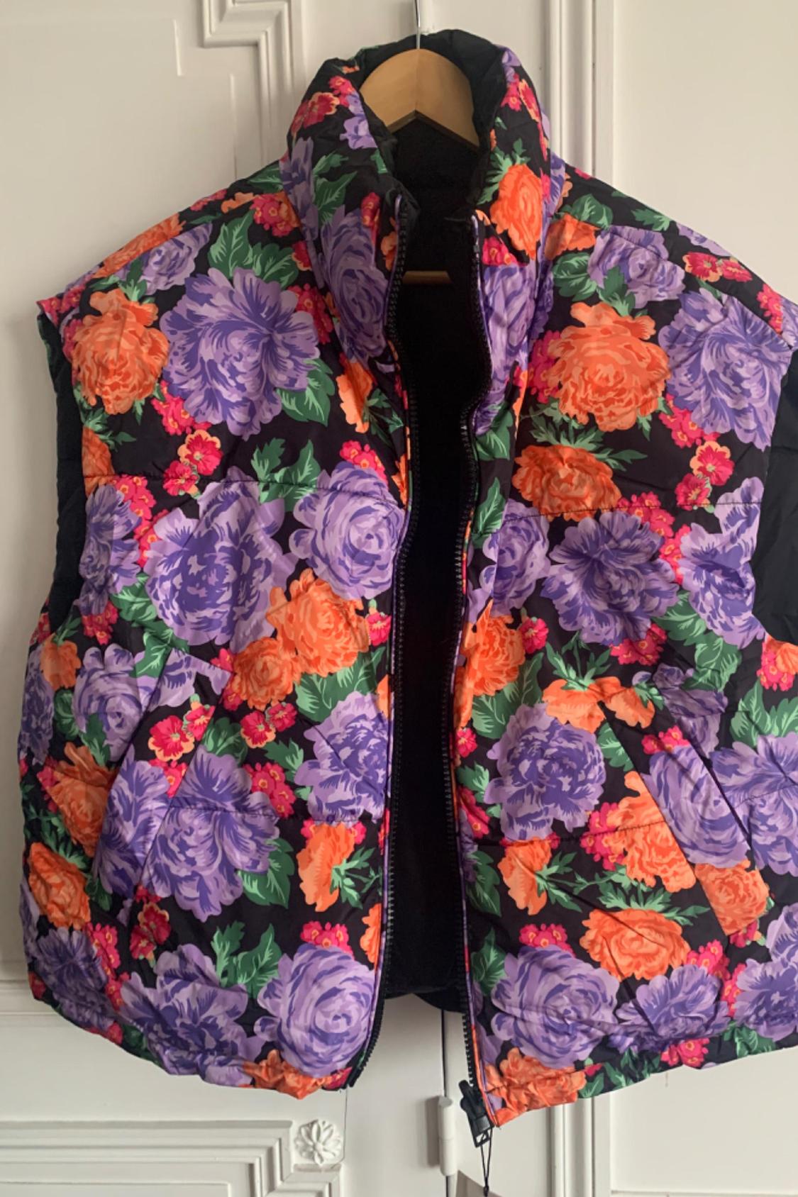 WATER-REPELLENT REVERSIBLE GILET - Image 3