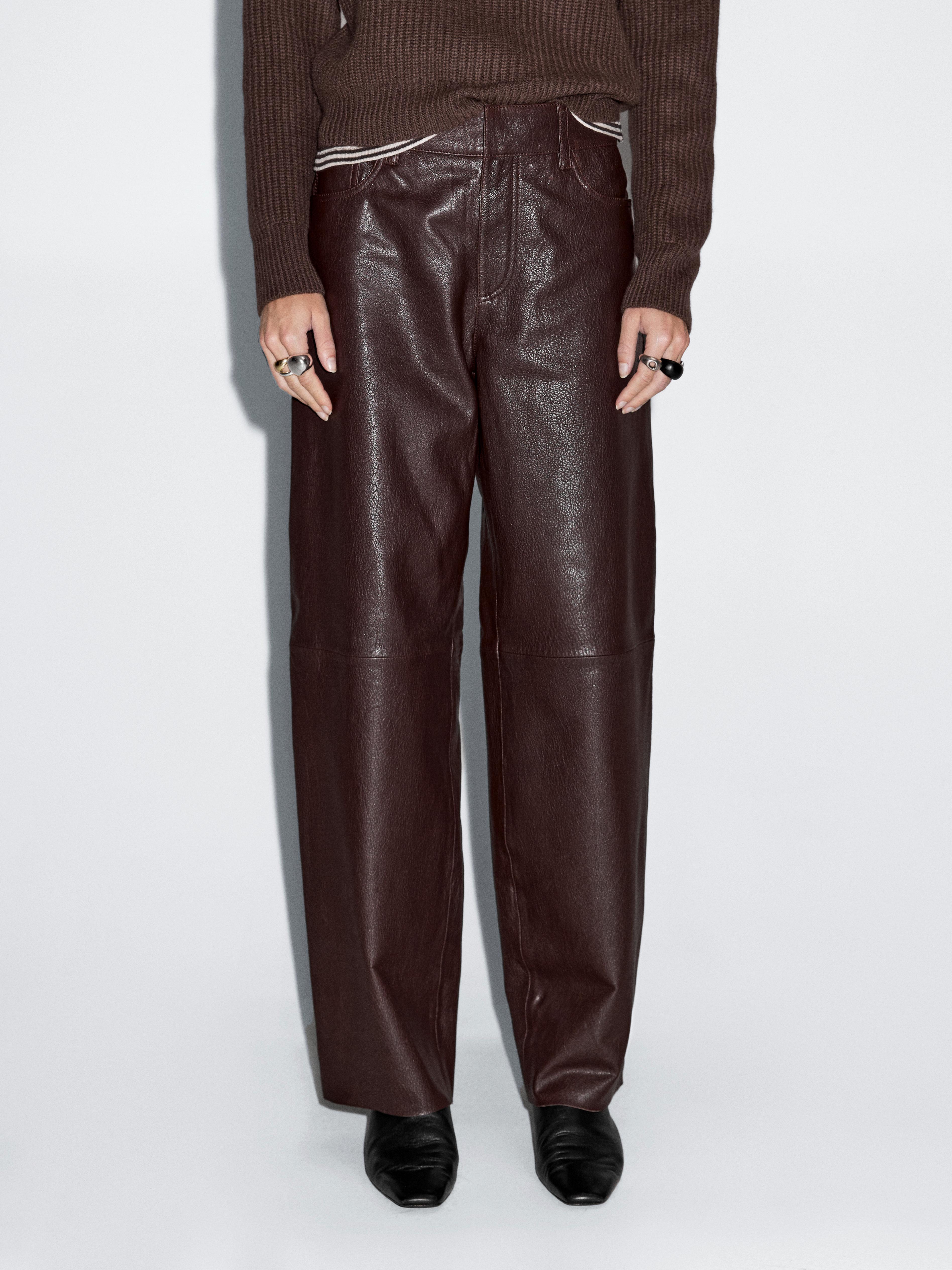 Sheepskin leather trousers with nappa finish