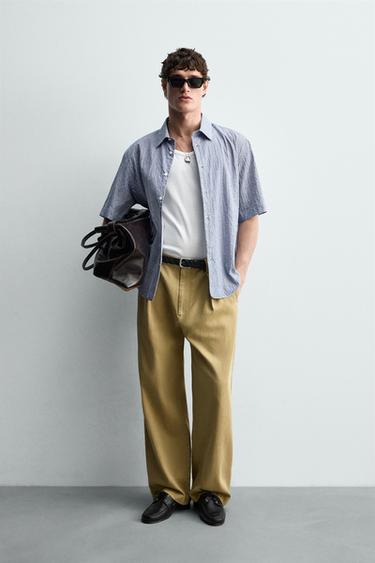 قميص REGULAR FIT بنقشة مربعات وملمس - أزرق الخاص بـ Zara