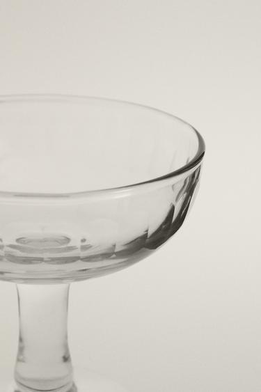 VERRE À VIN RELIEF VERTICAL - Transparent de Zara - Image 2