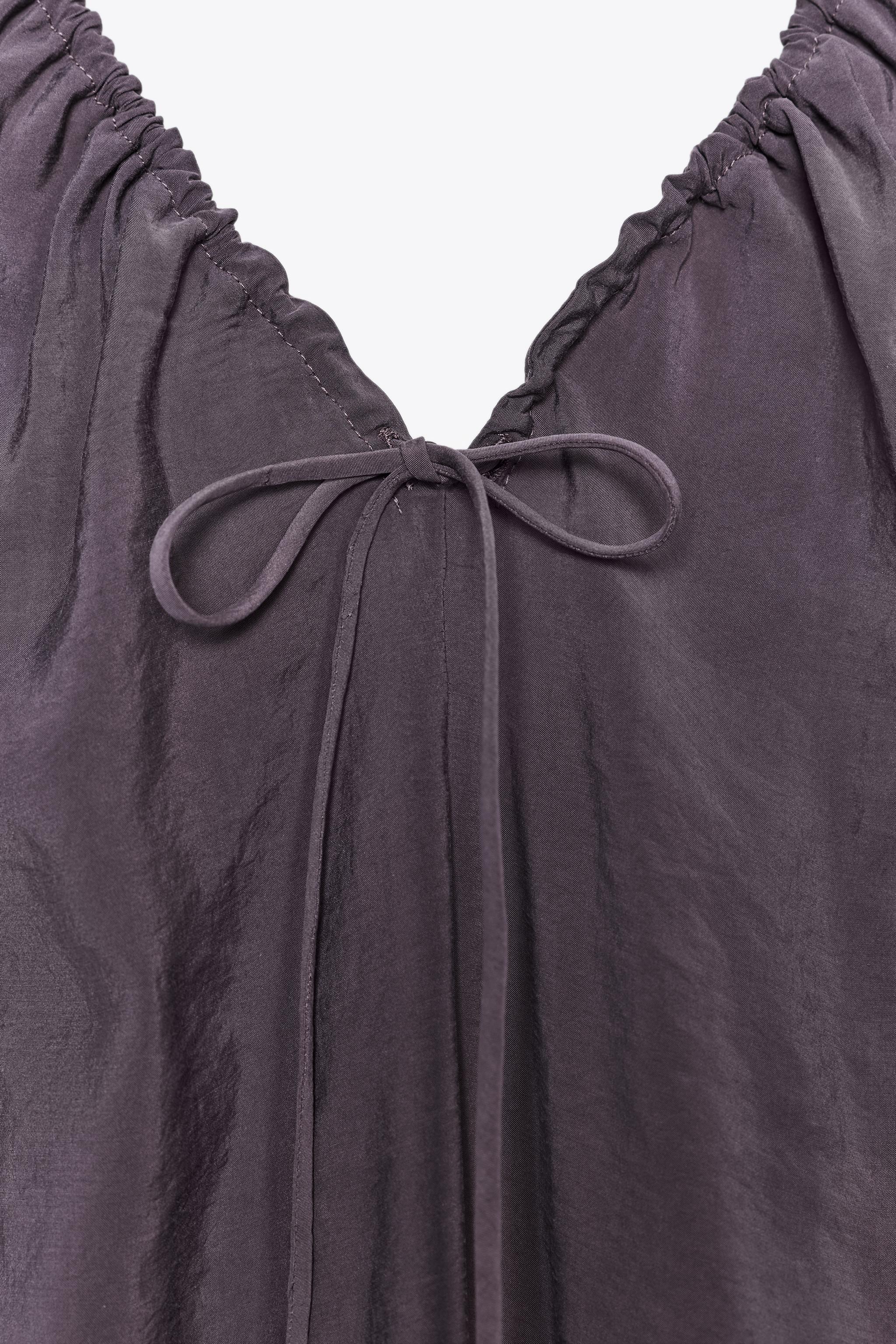 ROBE MIDI FLUIDE DÉCOLLETÉ FRONCÉ