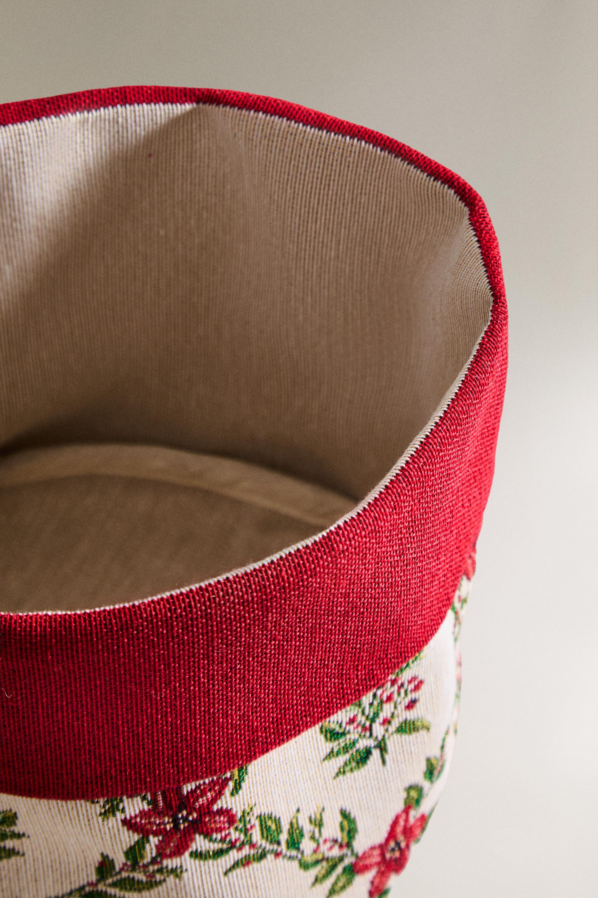 CHRISTMAS FLORAL BREAD BASKET