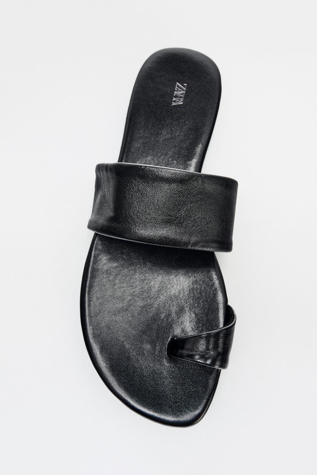 FLAT LEATHER SANDALS