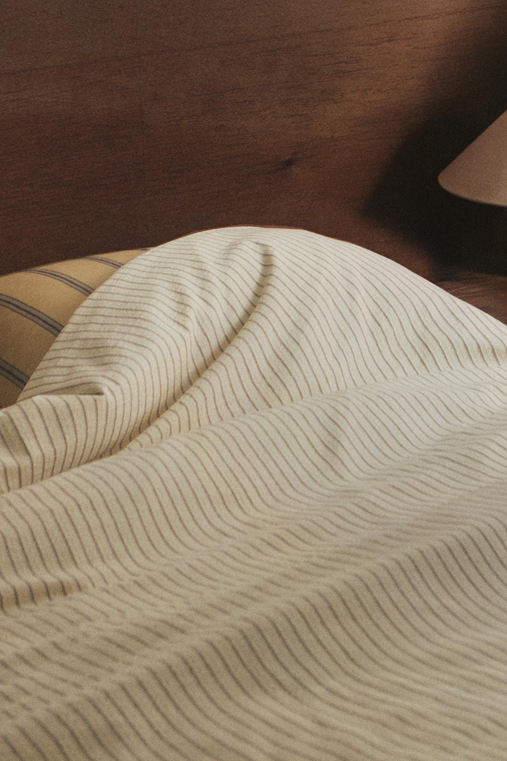 CRINKLE STRIPED COTTON DUVET COVER
