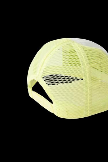 GORRA REJILLA PARCHE BORDADO - Lima de Zara