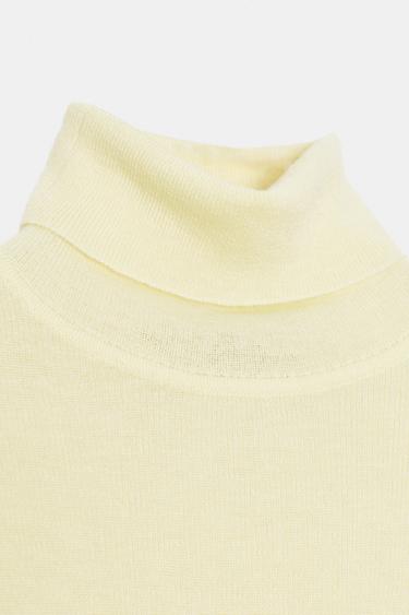 PULL AVEC LAINE À COL MONTANT - Jaune clair de Zara - Image 5
