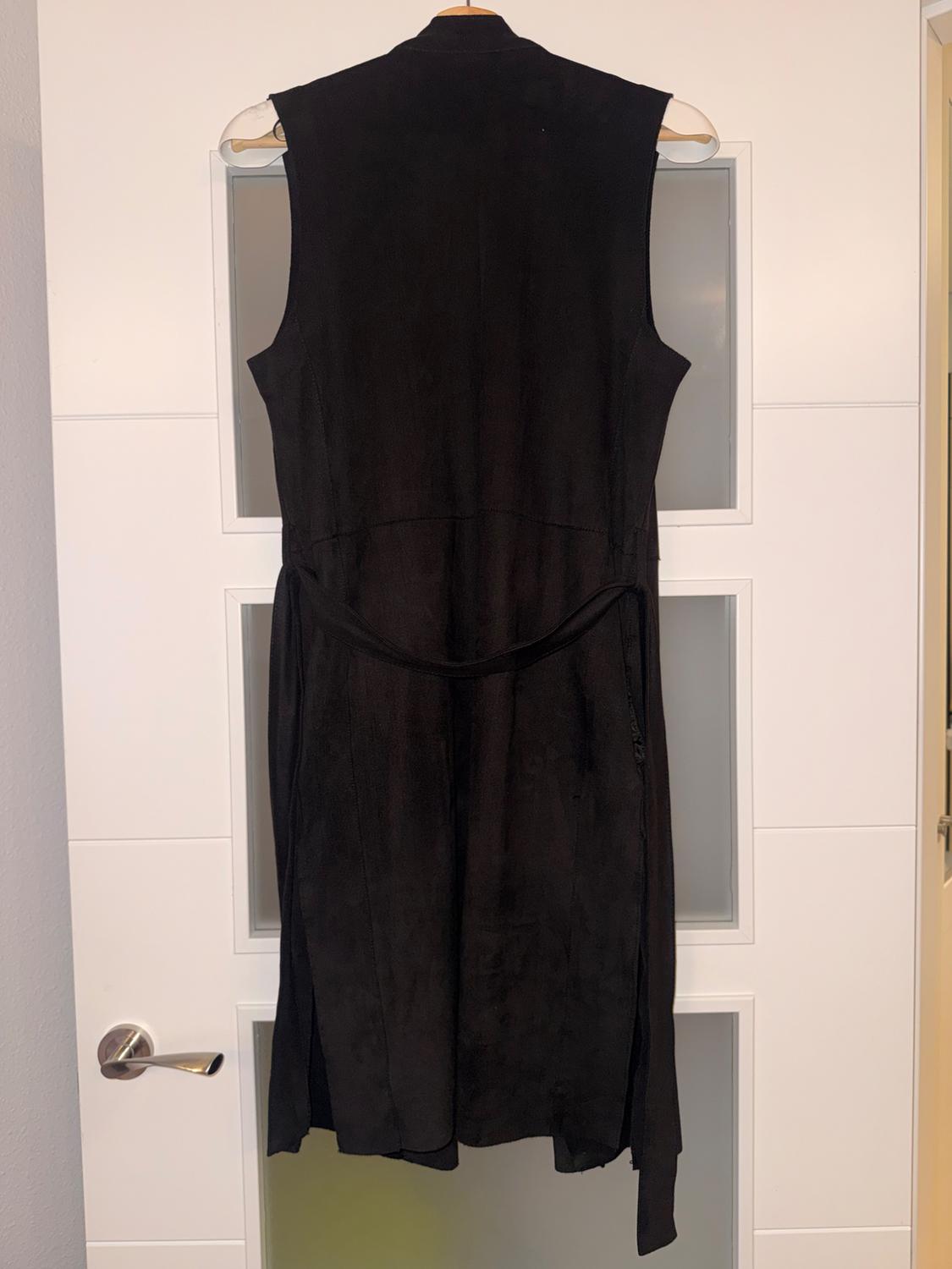 PLEATED FLOWING GILET - Image 3