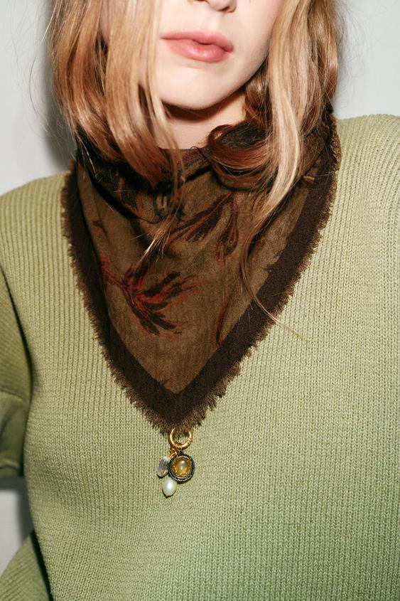 FLORAL PRINT BANDANA