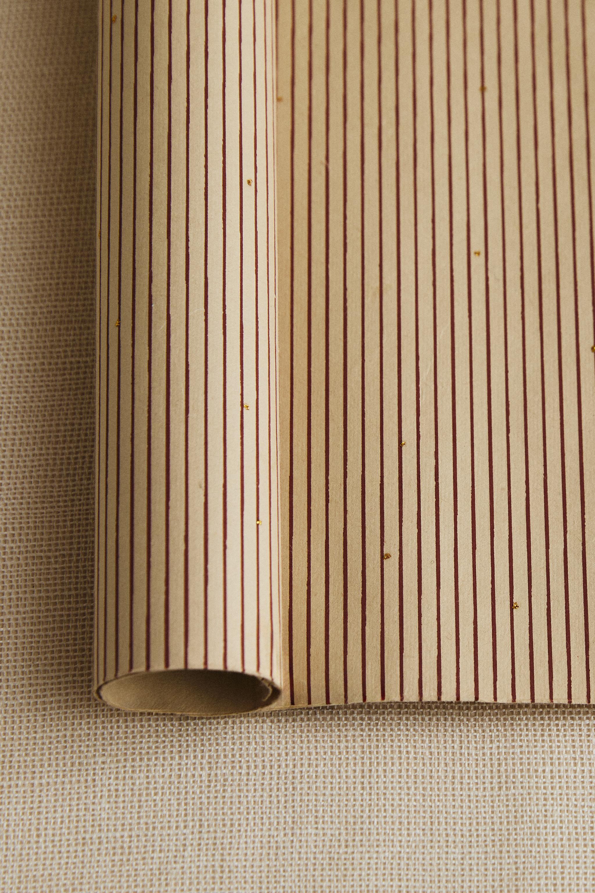 CHRISTMAS STRIPED WRAPPING PAPER