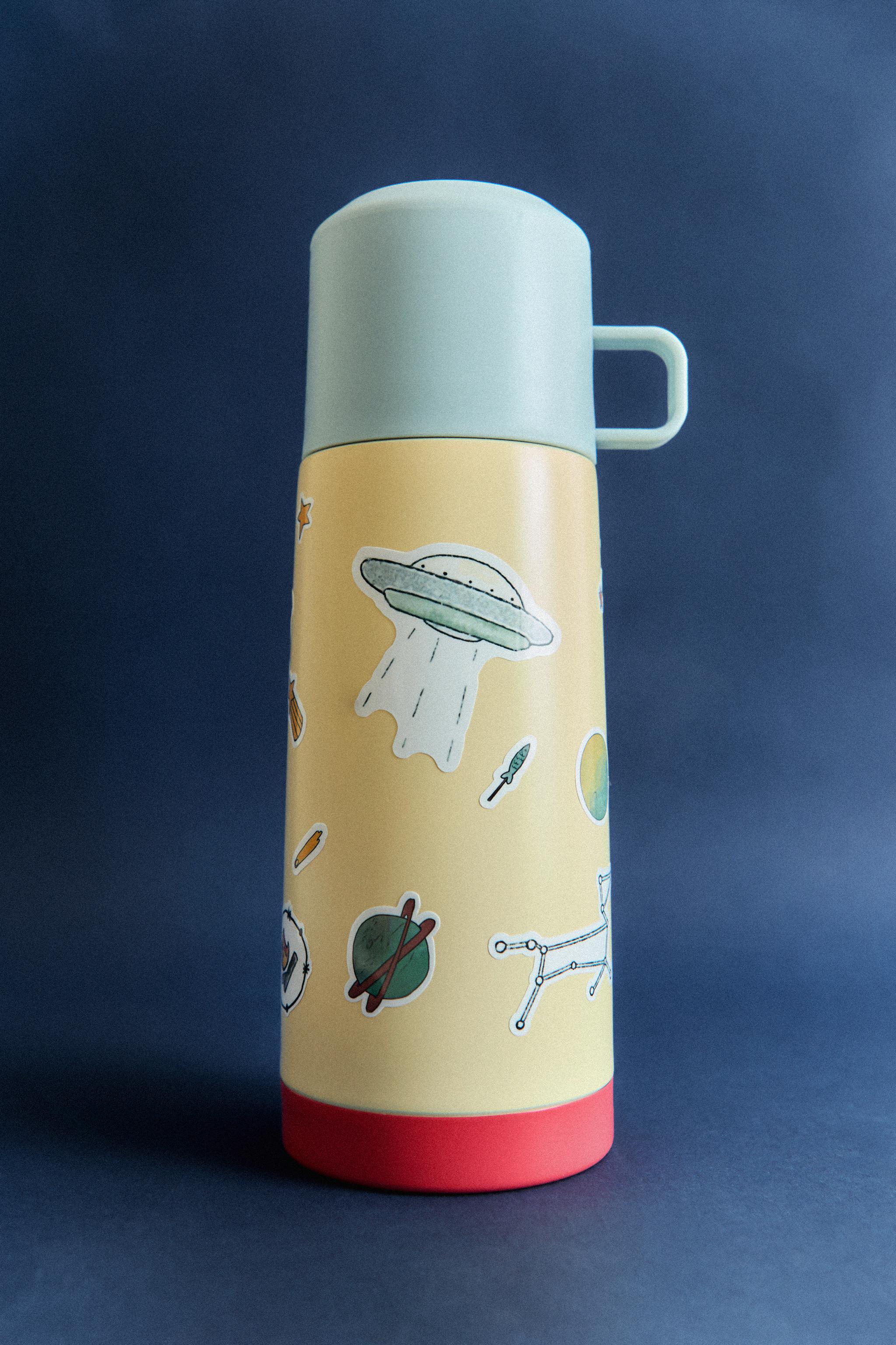 BOUTEILLE ISOTHERME ENFANT AUTOCOLLANTS