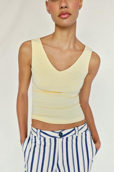 CAMISETA HOMBROS DESCUBIERTOS - Amarillo pastel de Zara