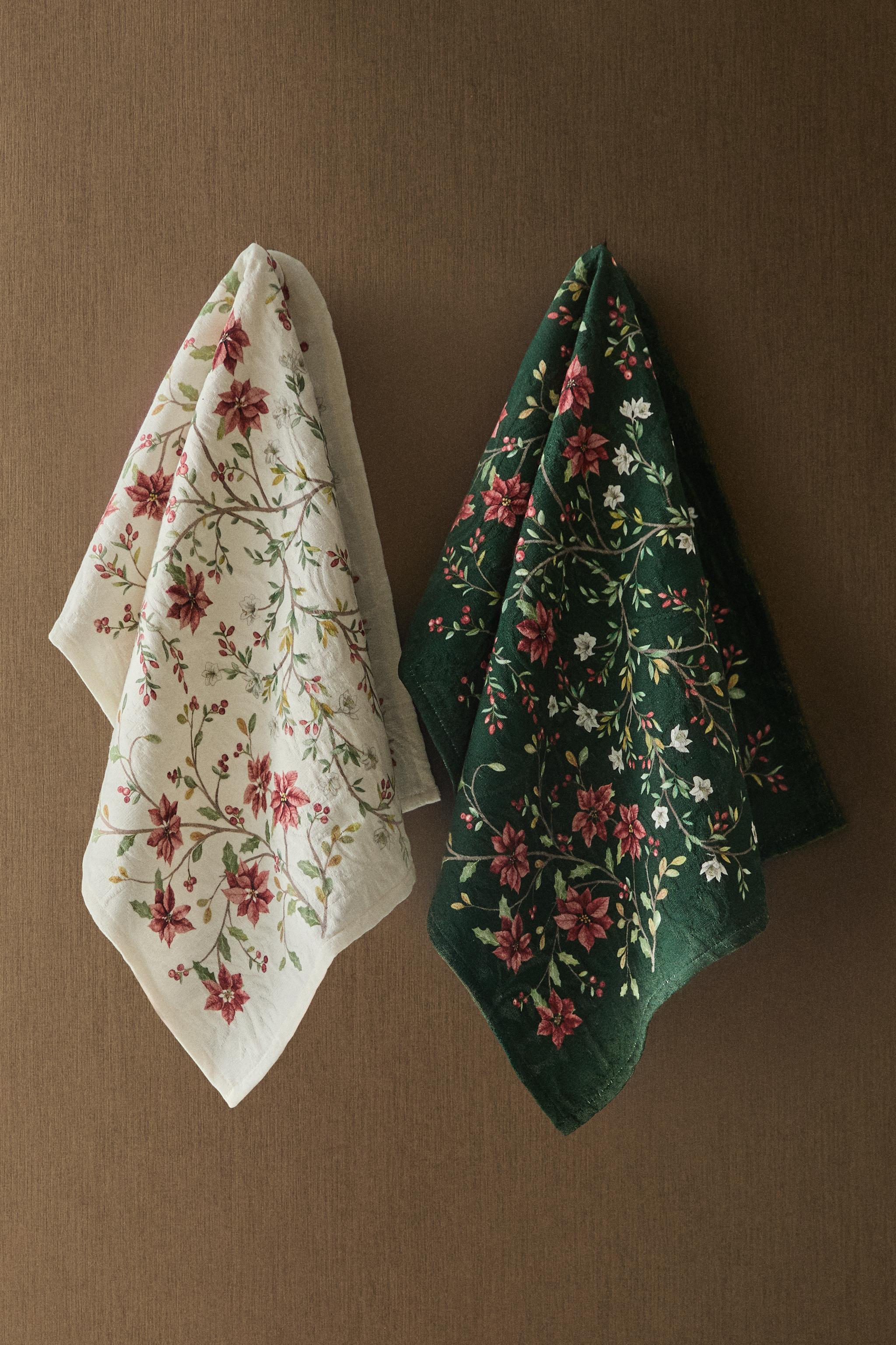 SET OF CHRISTMAS JACQUARD COTTON KITCHEN TOWELS (SET OF 2)