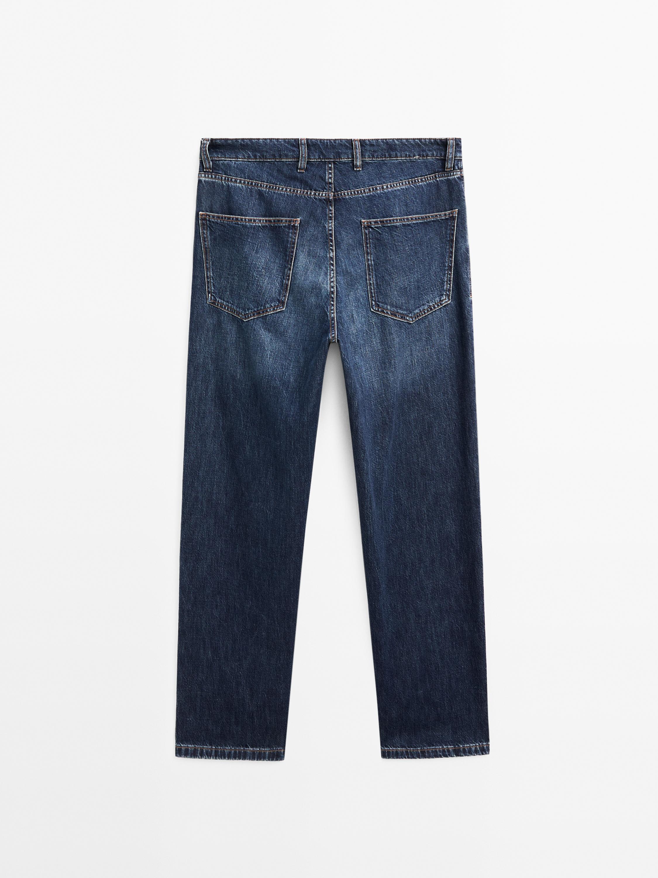 Wide-leg jeans
