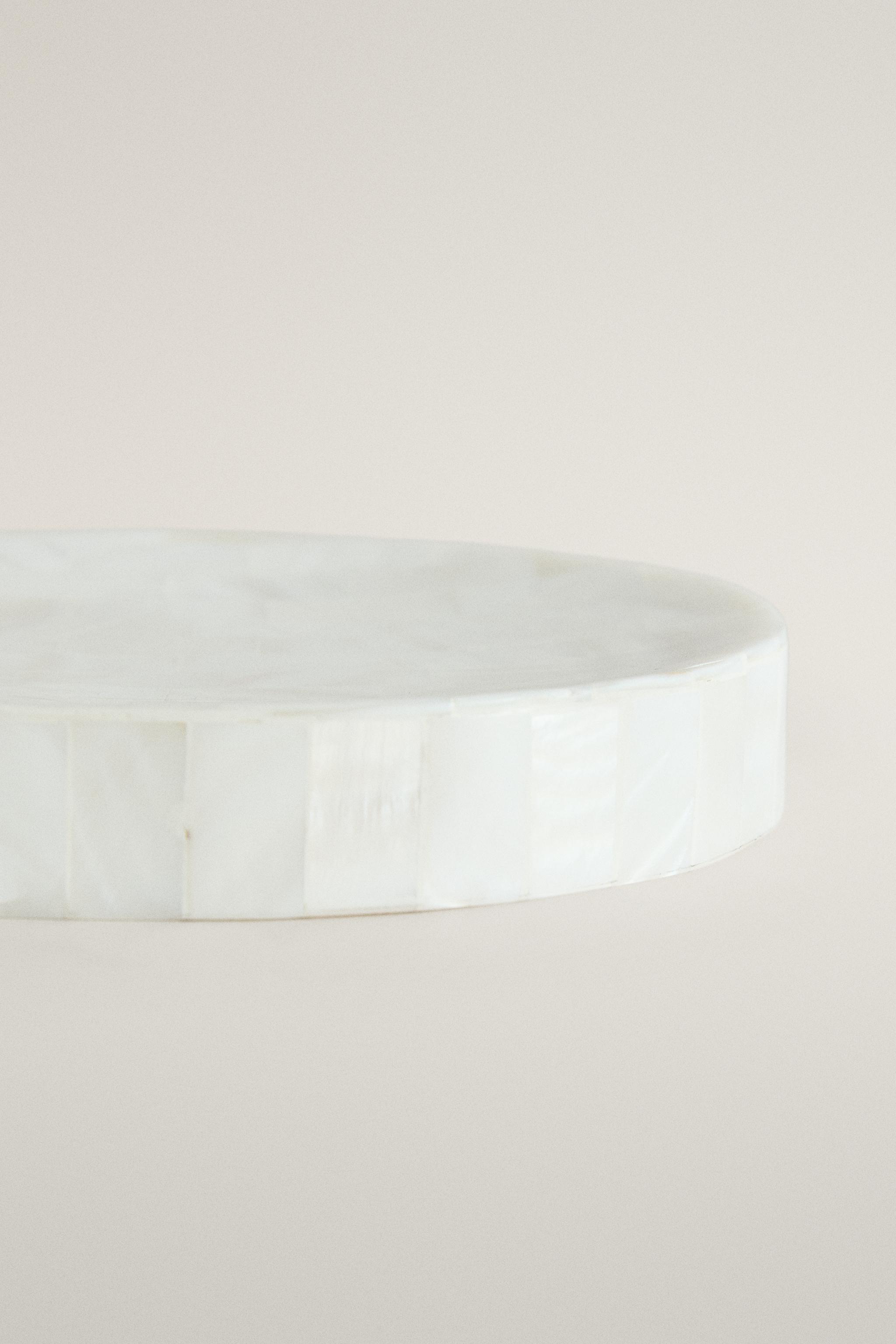 MOTHER-OF-PEARL BATHROOM SOAP DISH